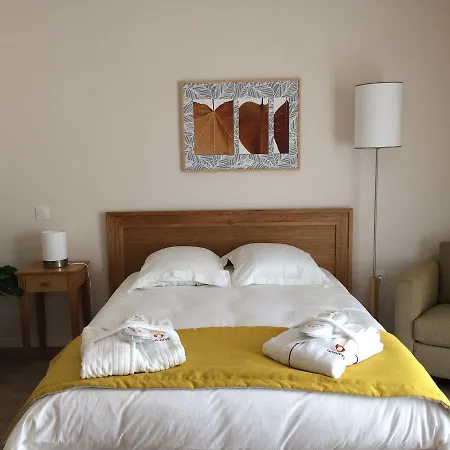 Апартаменты Domitys - Le Castel Du Val Перинья-ле-Сарльев